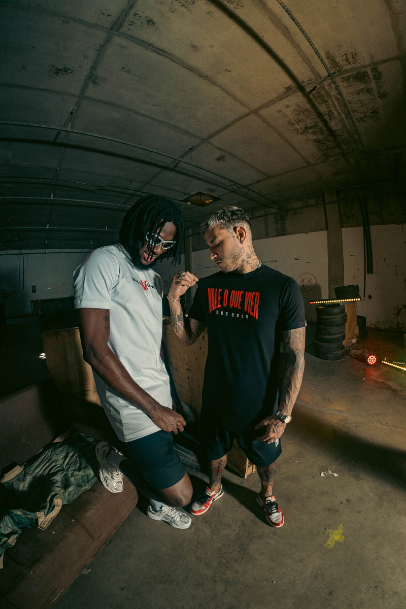 Camiseta Longline 01 - Preta